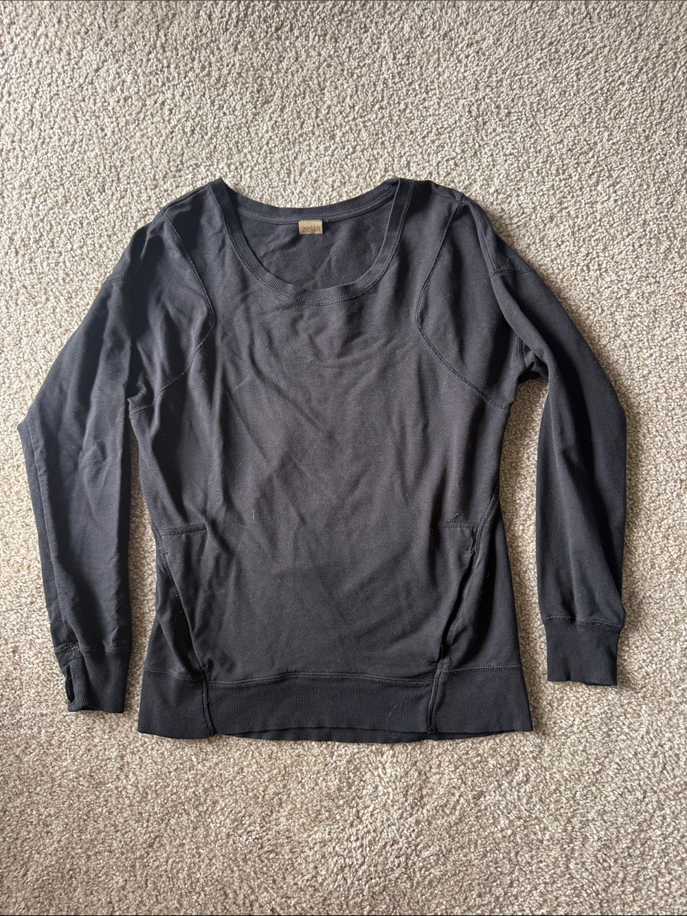 Zella Women’s Black Scoop Neck Long-Sleeve Pullover Shirt W Kangaroo Pocket MED